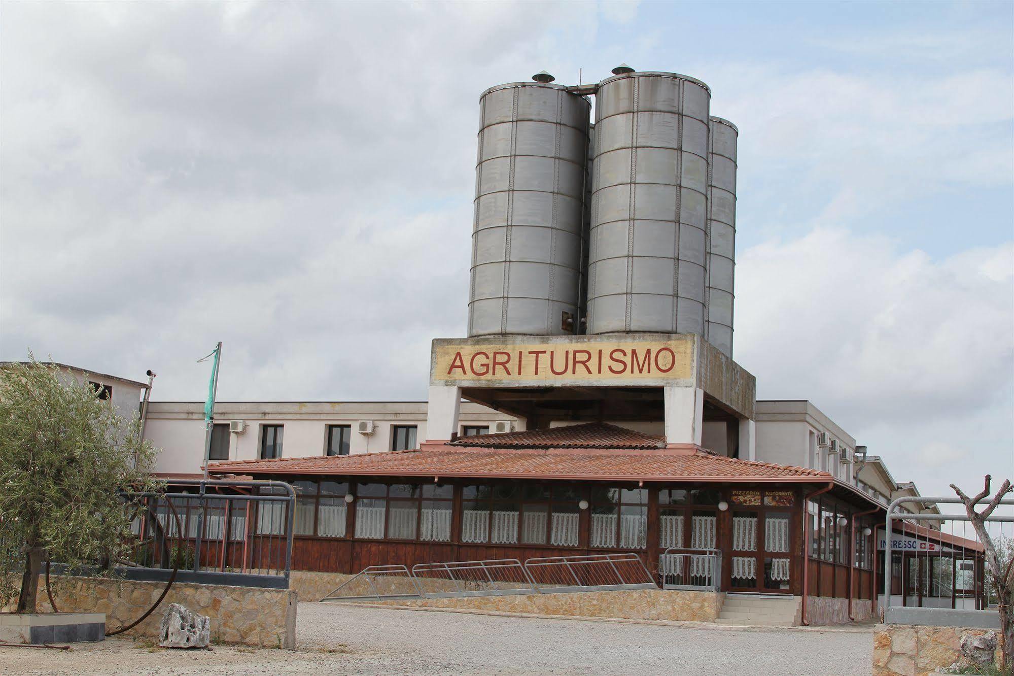 Agriturismo Silos Agri Villa San Severo Exterior photo